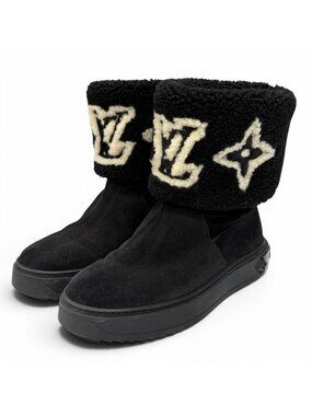 Louis Vuitton Snowdrop Line LV Logo Shearling Boots Black